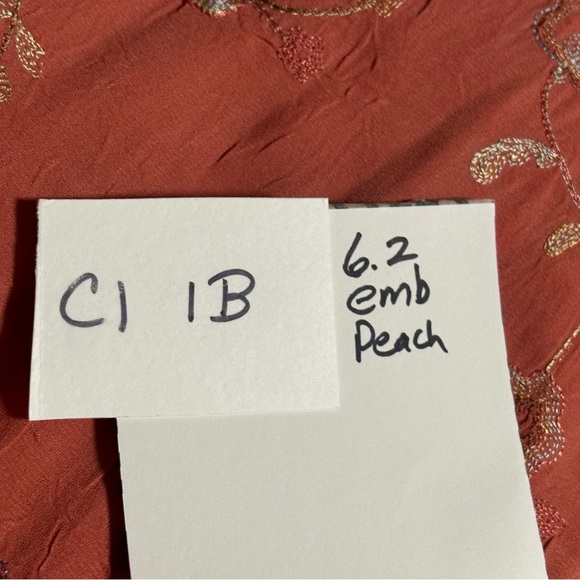 aparenza All overr emb button up top deep peach coral? 3/4 sleeves XL EUC - Picture 9 of 10